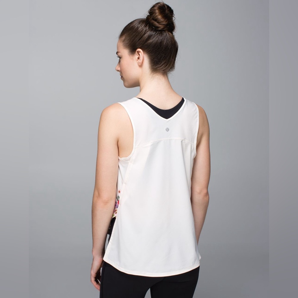 Lululemon Run: Split Singlet - image 3